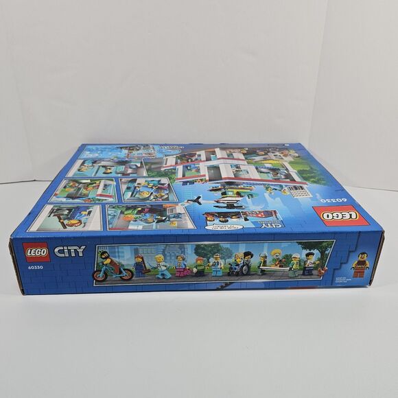 LEGO City Hospital 60330 – Retired Set, 816 Pieces, New Sealed - Picture 5 of 7
